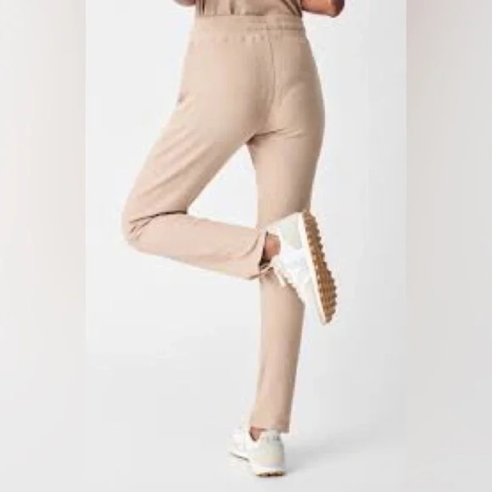 Faherty | Womens Legend Rib Riva Slim Pant Nomad - Picture 7 of 7
